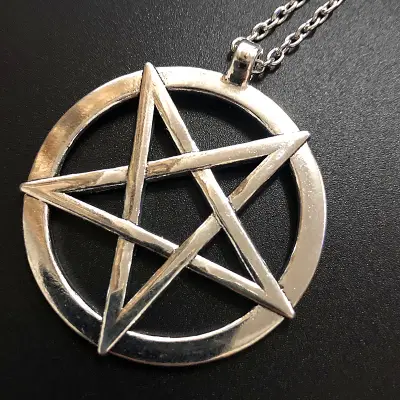 Significado Espiritual del Pentagrama o Estrella Pentagonal